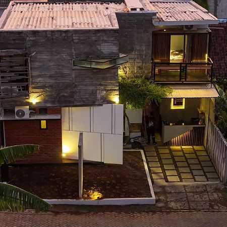 Happy House Bnb Bromo Backpacker Probolinggo Kültér fotó